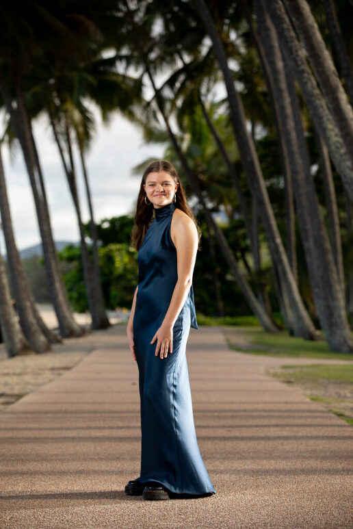 Cairns Formal Photographer nathan kelly Creates beautiful fashion magazine style formal photographs